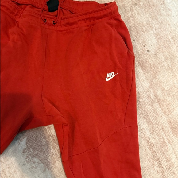 Nike Tech Bright Red Sweatpants - Picture 2 of 4